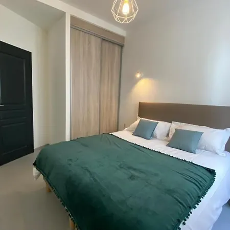 Le First - Comfort In The Heart Of The 아파트